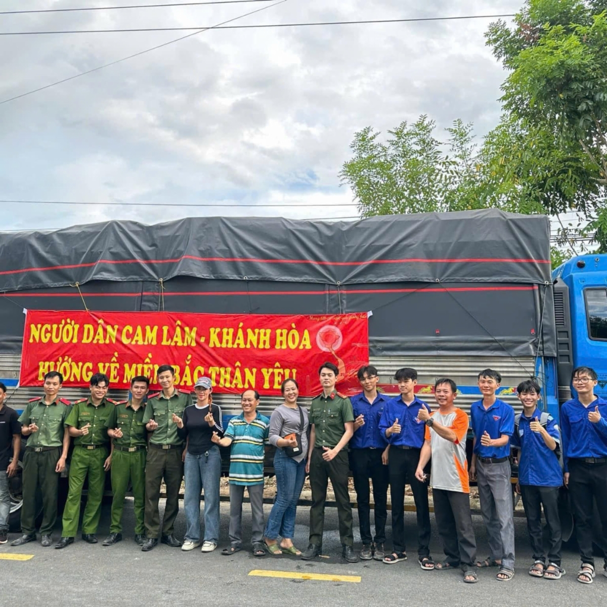 CAM LÂM CHUNG TAY HƯỚNG VỀ ĐỒNG BÀO THÁI NGUYÊN, LẠNG SƠN...