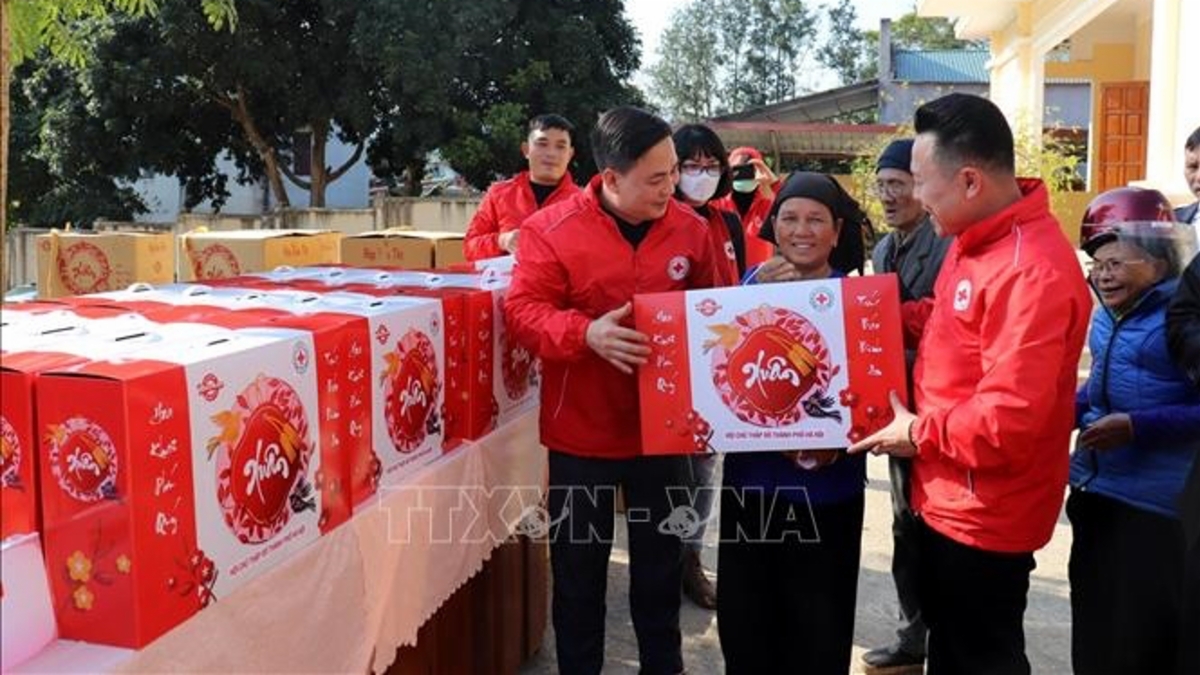 Hội Chữ thập đỏ Việt Nam phát động chiến dịch “Xuân no ấm, Tết bình an”